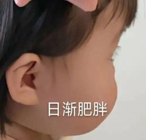 搞笑gif没想到,妹子的臂力这么惊人
