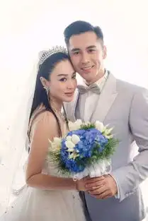 钟丽缇妈妈和婆婆哑语沟通,两人互动全程搞笑,妈妈身份来头不小
