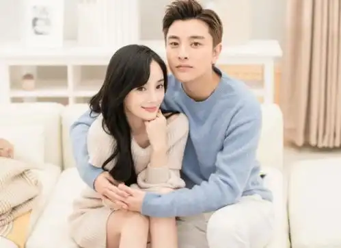 黄明昊自曝幼儿园被女孩求婚,贾乃亮一句话透露与李小璐关系
