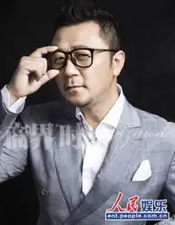 郭涛时尚大片风格迥异百变帅叔喜感十足
