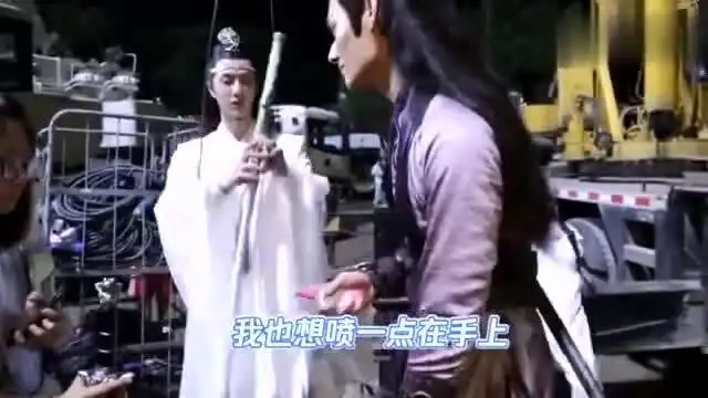 陈情令花絮王一博吊威亚好酷,肖战哭戏搞笑版
