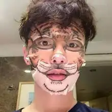 男星爱敷面膜邓伦搞笑,林更新泥石流,分分钟想扯掉王俊凯的

