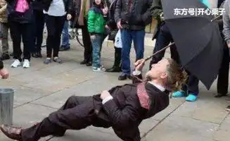 大哥这么对女朋友,小心她要闹分手啊

