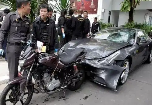 真实泰剧惨案,全程爆笑,凭什么不能错过
