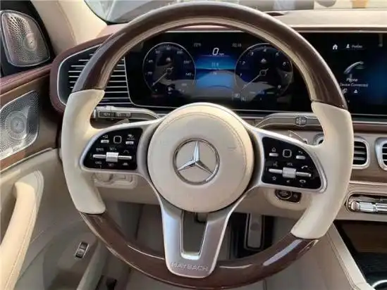 迈巴赫gls600现车国六排放实拍照片
