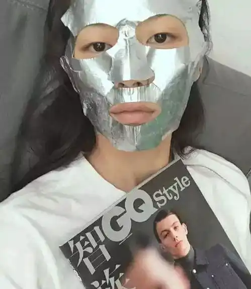 美妆简史扒一扒这些年明星们最爱的面膜
