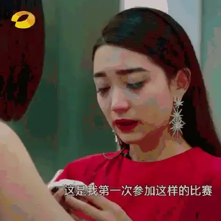 李冰冰把玩蜘蛛画面惊悚李荣浩全身心诠释无表情
