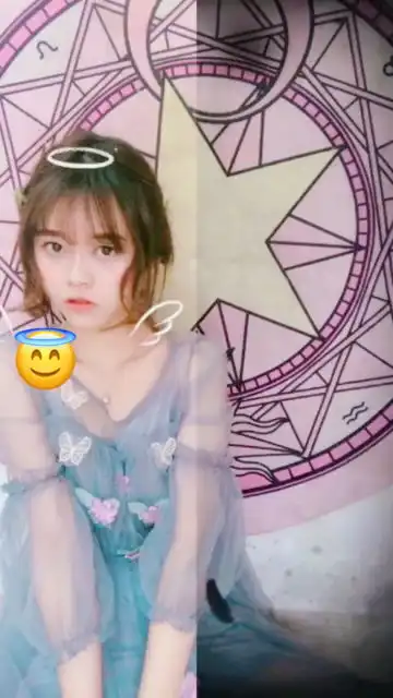 天使与魔鬼两个极端
