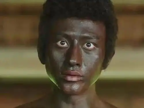 为什么春天更容易晒黑
