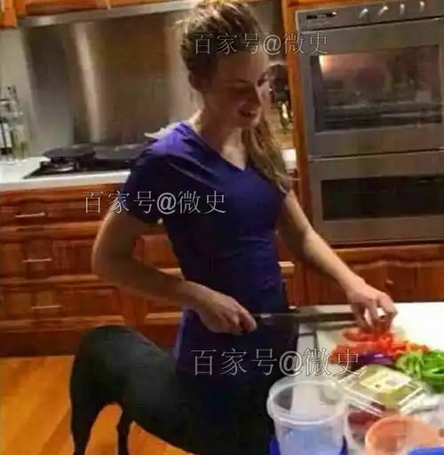 罕见的照片,张张不可思议,图7巴黎的脸,图9蜜蜂落在眼珠上
