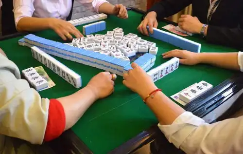 大滨江的小伙伴过年要花多少钱算完吓哭了
