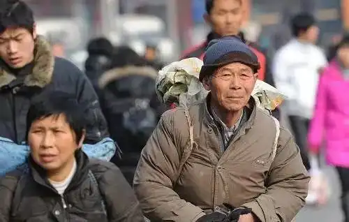 两节将至,今年能回家过年吗多地发布通知
