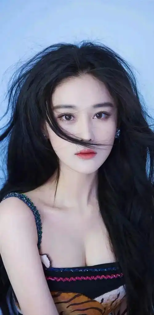 张馨予,大山里好玩吗
