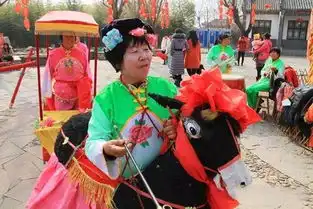 竹泉村红石寨新春庙会国际小丑嘉年华爆笑来袭

