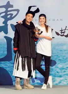 组图陈小春微电影首发应采儿亮相爆笑全场
