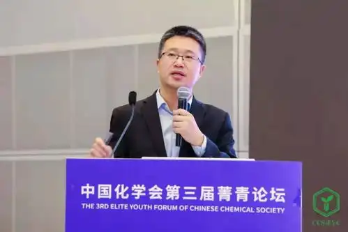 这位北大科学家,在三间小屋里描绘电池的未来
