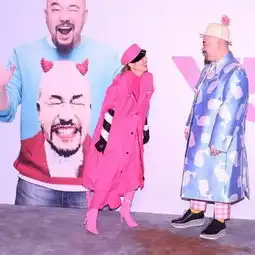 郑秀文全套桃红一扫偷腥阴霾,2019年夏天想赶潮流就换这三大色系
