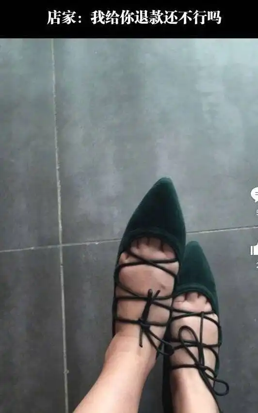 搞笑图片笑话段子不好笑你找我我失恋了,痛不欲生啊
