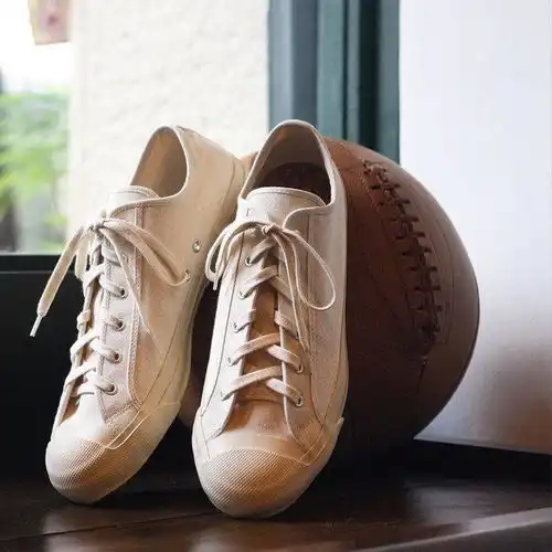 比起匡威vans,这个牌子更值得买
