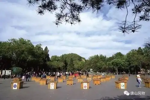 唐山印记凤凰山大门的变迁

