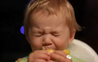 萌宝第一次吃柠檬,让我再笑一会儿
