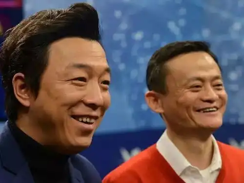 马云称黄渤是他好朋友,黄渤用一句话巧妙回以尊敬
