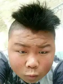 为什么镜子里的自己很帅,拍出的照片很丑说出来怕你不信
