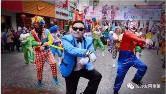 友阿奥特莱斯6周年庆玩得6买得更6今天就是今天正式架场
