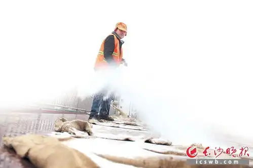雪落长沙天冷圈热城市暖
