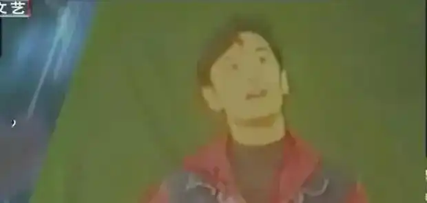 明星最大的痛是删不掉的艺考照片,刘烨长相忧郁,黄晓明靠颜值
