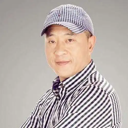 就在昨天,官方通报央视点名,赵四刘小光酒驾,曝他真实年龄
