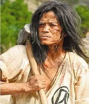 赵薇孙俪林依晨何炅刘德华苏有朋明星乞丐相最新出炉一秒变土豪
