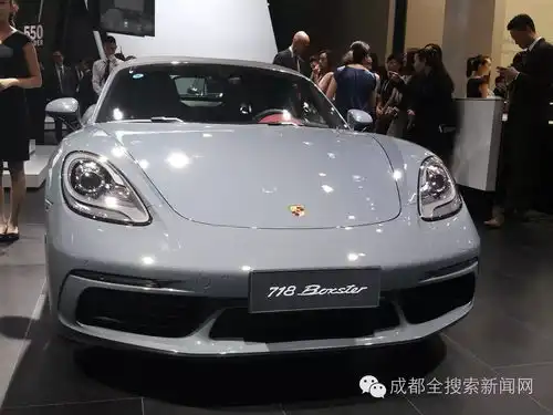 围观2016成都车展开幕豪车美女海量图片新鲜出炉
