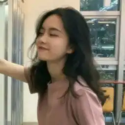 头像不光热爱生活还要学会热爱自己
