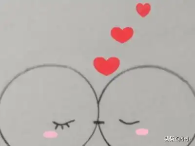 简笔画小人抖音火爆恋人的小人简笔画方法
