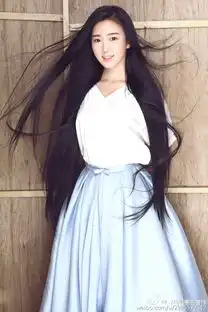 组图95后中戏圆脸校花走红曾客串太子妃
