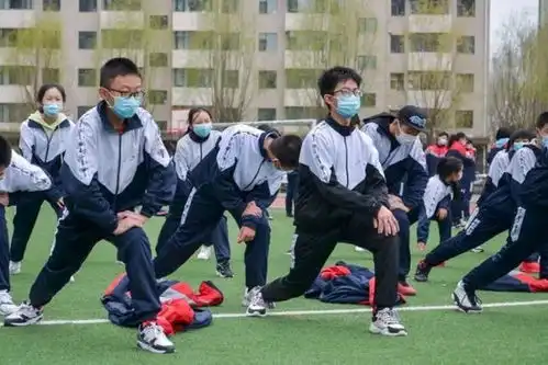 体育课上,女生自认为很丑的4种行为,在男生眼里是心动
