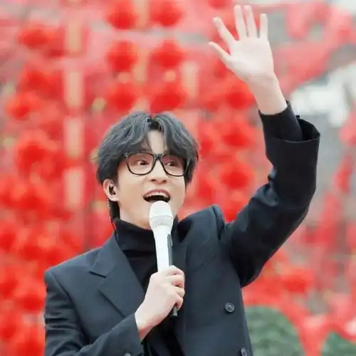 拥有有趣灵魂的明星,薛之谦黄渤上榜,杨紫获圈内好友认证
