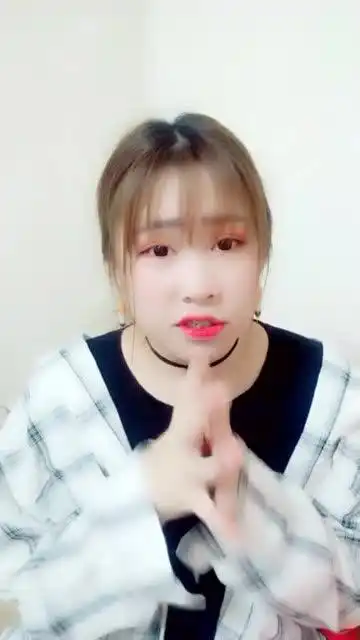 娱乐化妆是真的懒不认真的话就真的丑了
