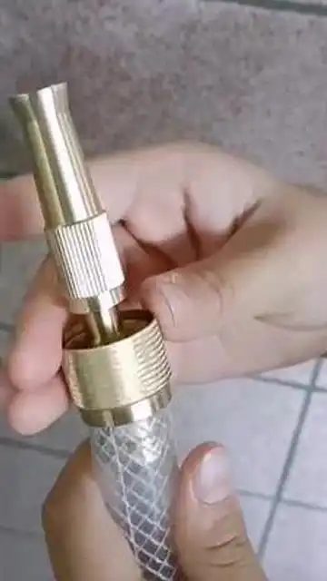 家里水龙头接一个增压喷头,洗车,浇花,搞卫生简直太方便了增压喷头
