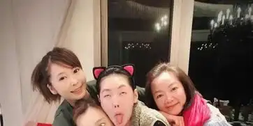 七仙女小s范玮琪阿雅搞怪合影网友呼唤她们仨
