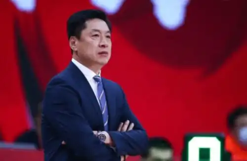 上海签李春江内幕早早联系给予引援主导权,但球队提两死命令
