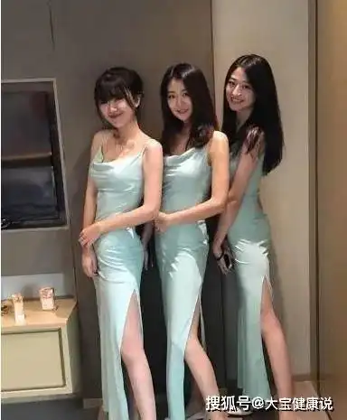 搞笑gif后来,他叫了我三年的母夜叉
