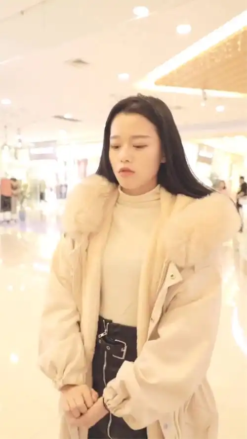 女友每次都无理取闹,可男友却从不生气,反而觉得很可爱
