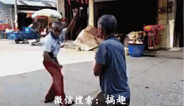 搞笑gif图片现在卖肉行业竞争都这么激烈了吗
