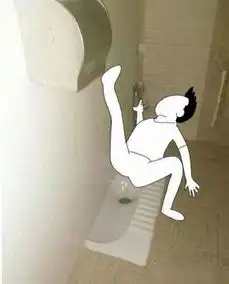 搞笑时刻躲避爆头有绝招
