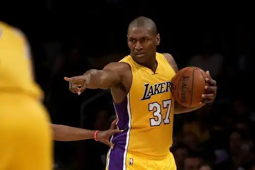 阿泰发推对下赛季的nba感到兴奋期待看我曾效力过的球队比赛
