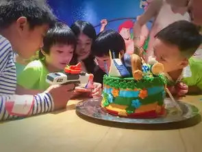 吴镇宇为儿子费曼举行生日派对场面温馨
