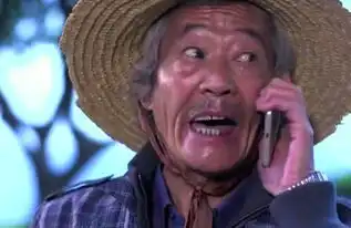 幽默笑话闺女啊你告诉爸爸,现在有没有人追你啊
