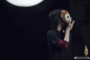 窦靖童与王菲同台挑战戴猴子面具古灵精怪
